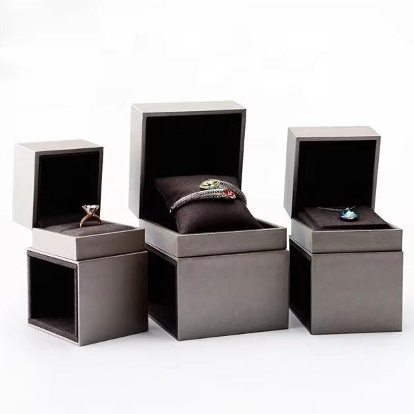 B&M Custom leatherette paper jewelry package box- with microfiber