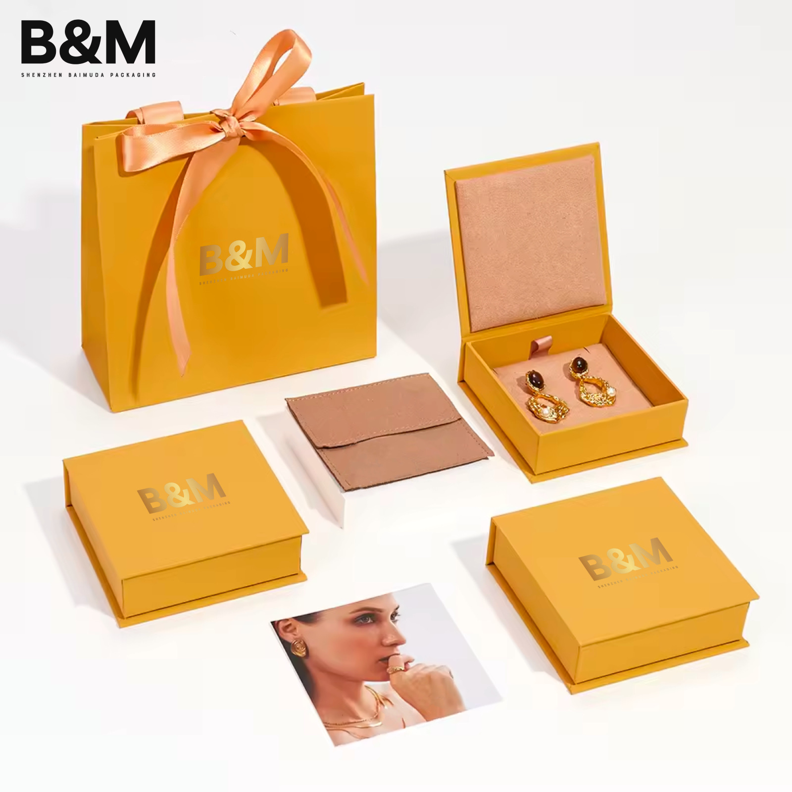 B&M Custom Specialized Paper box with Microfiber pouch